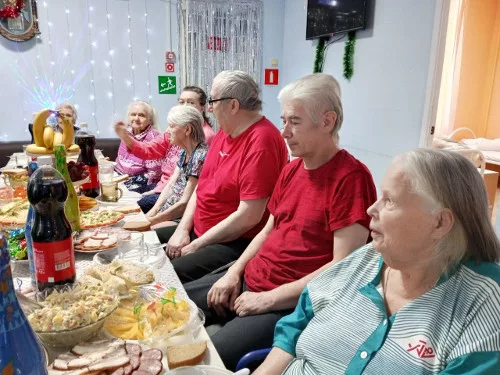 «Дом Бабушек и Дедушек» встречает Деда Мороза!