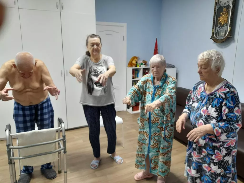 Ежедневные занятия посильной физкультурой